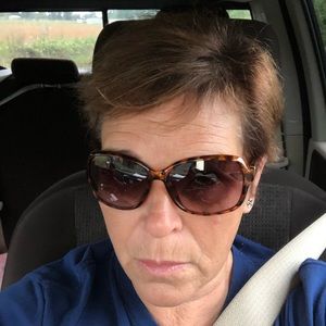 Meet your Posher, Terri